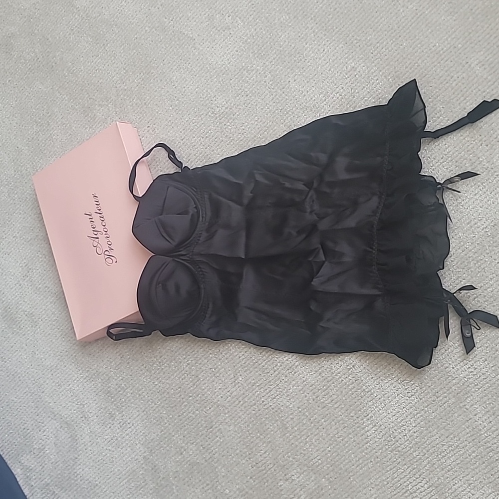 Agent provocateur nightie w garter